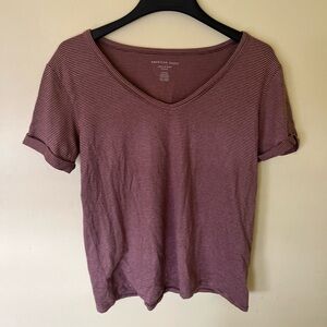 American Eagle Outfitters Soft & Sexy Plush Maroon Striped Tee Size Medium